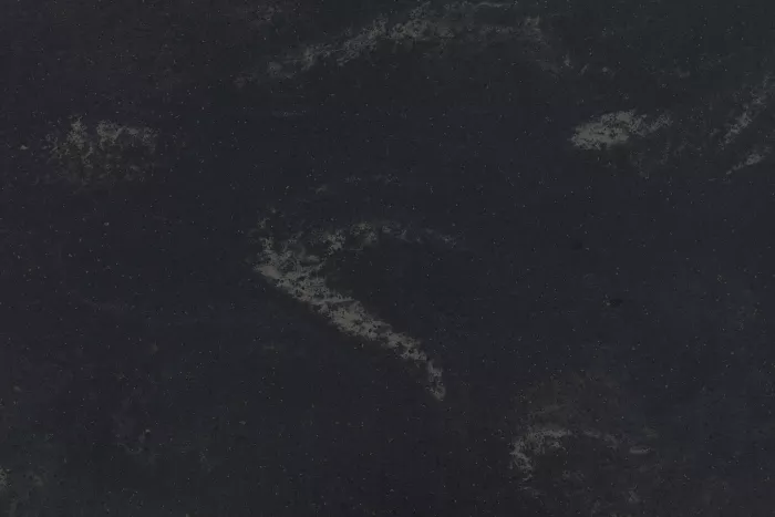 Black Kitchen Worktops: Trends, Fingerprints and Lighting